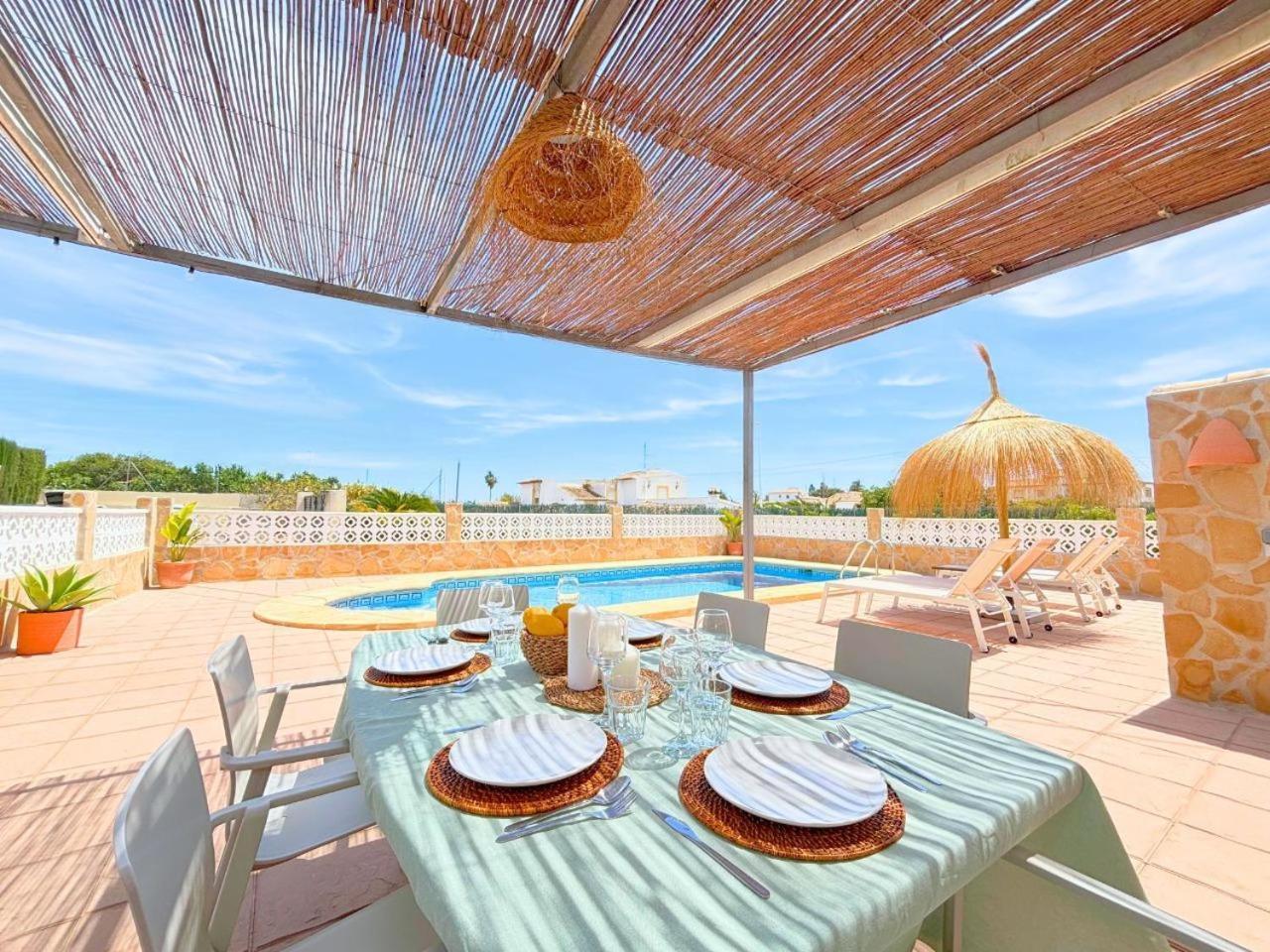 Villa Mediterranea Con Piscina Privada Javea Exterior photo